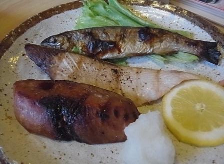 うおえいおまかせ焼魚定食.jpg