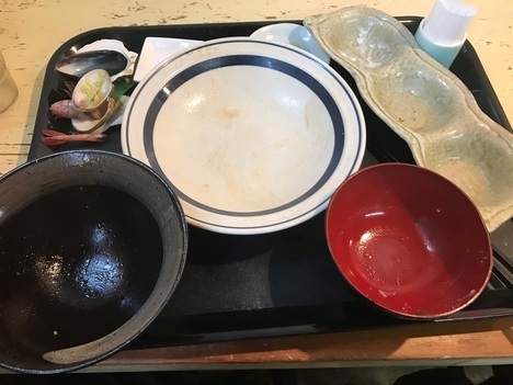 みゆきちゃん定食スペシャル海鮮丼ミニ丼月完食
