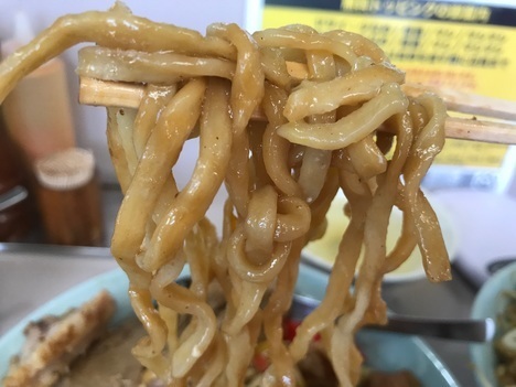立川マシマシ足利店焼肉重ごはんを麺変更リフト