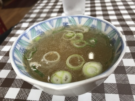 藤枝会飯よこ多デカ盛り麻婆豆腐飯ときのこ会飯のスープ