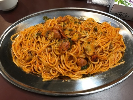 スパゲティオーガキロ盛りナポリタン真上