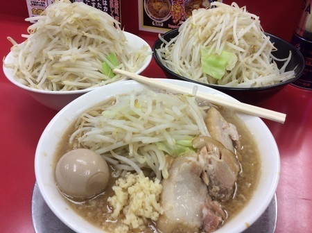 熊谷ジャンクガレッジ野菜トリプル別盛二つ