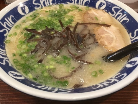 福岡sin-sinラーメンとんこつラーメン
