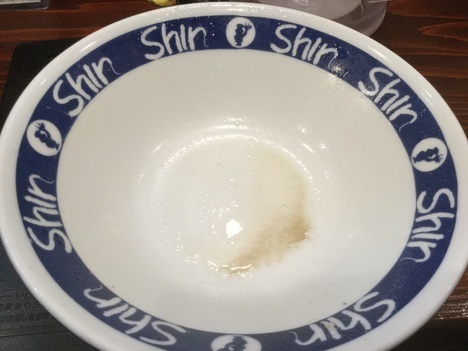 福岡sin-sinラーメンとんこつラーメン完食