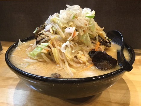 五代目麺や蝦夷デカ盛り3玉蝦夷ラーメン