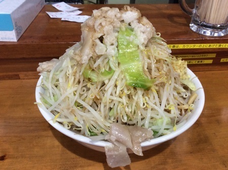 太田滋悟朗大ラーメンヤサイショウガアブラカラメ