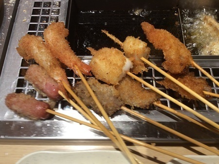揚げたて食べ放題串家物語