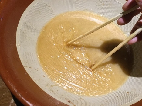 蒙麺火の豚麺マシゆで前1kgすり鉢フュージョン残スープ