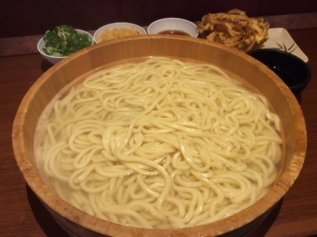 丸亀釜揚げうどん半額DAY大食い