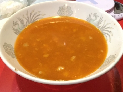 蒙麺ラーメン火の豚フュージョンスープ